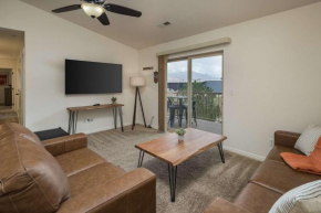 1L Top Floor Moab RedCliff Condo POOL & HOT TUB